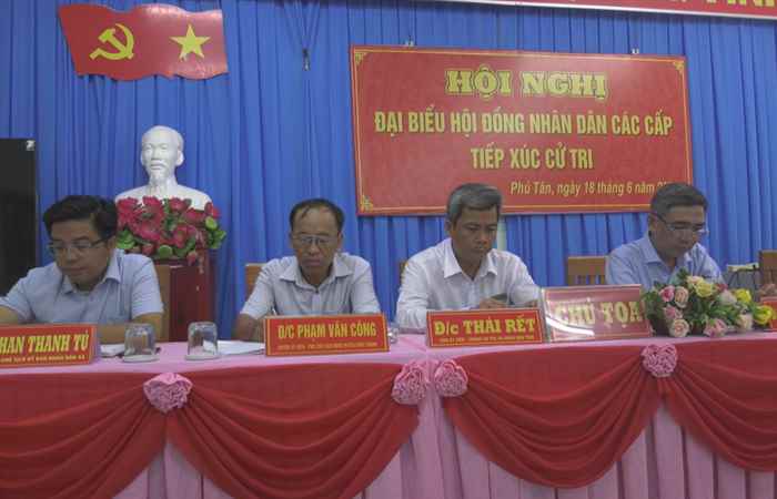 Châu Thành: Đại biểu HĐND 3 cấp tiếp xúc cử tri thị trấn Châu Thành và xã Phú Tân